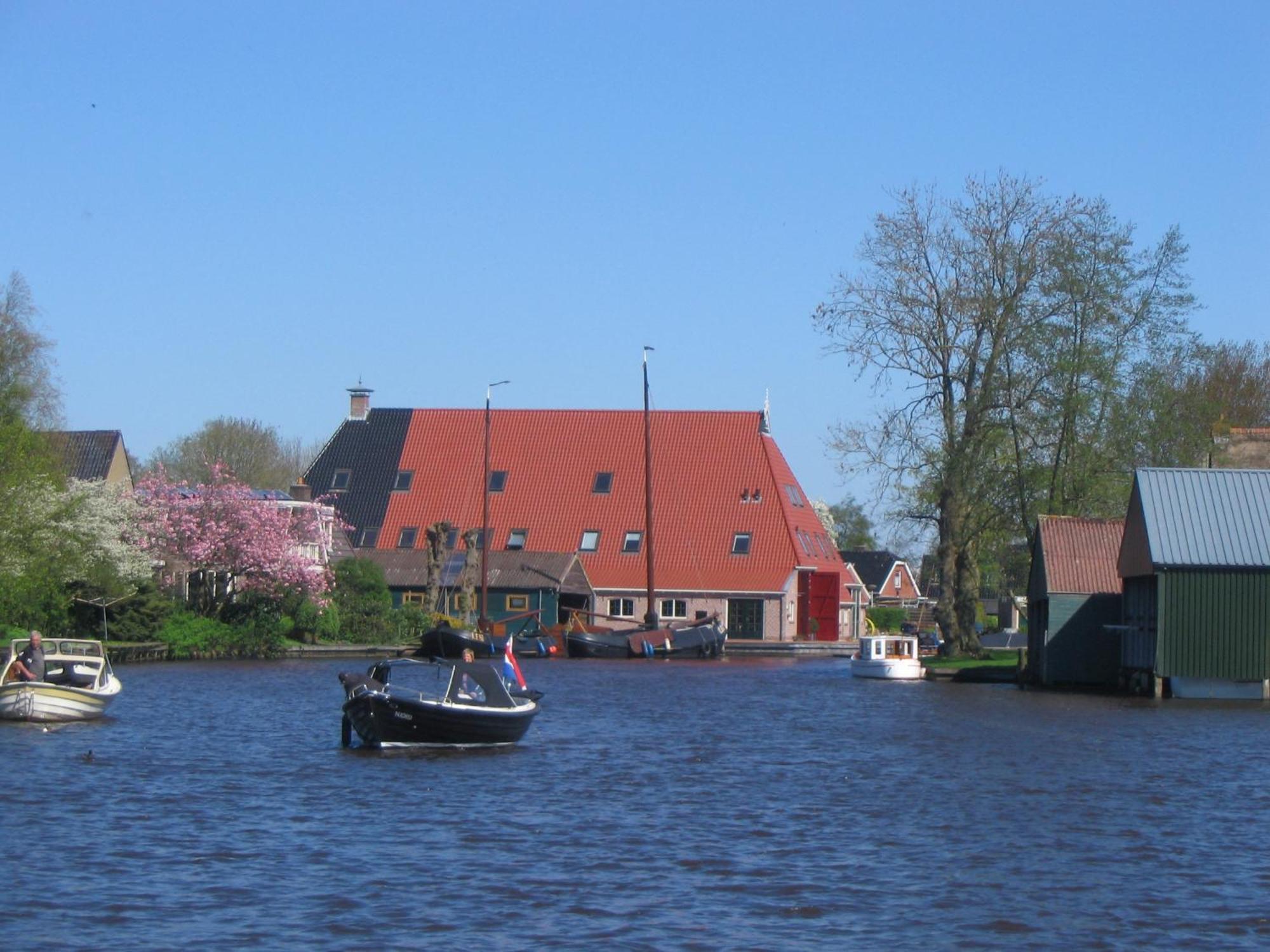 Wartena Hoeve - Vega B&B Bagian luar foto